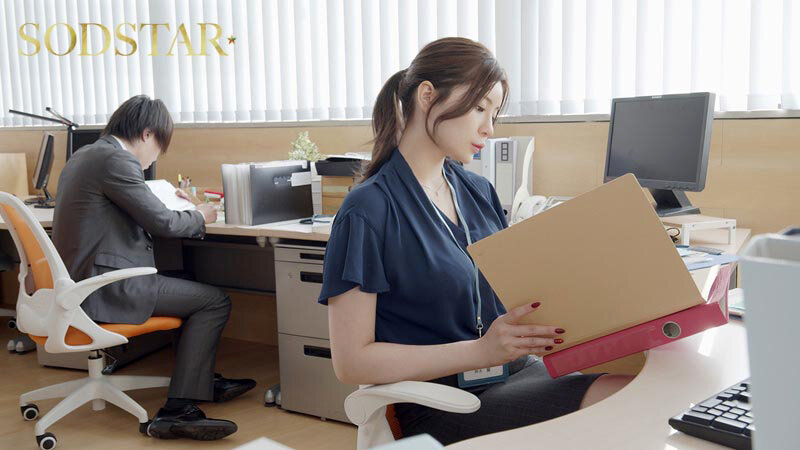 Địt chị sếp vú cực đẹp khi đi công tác Rei Kamiki